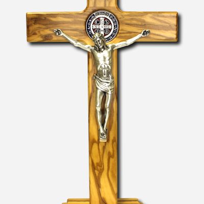 CRUCIFIX WITH SAINT BENEDICT MEDAL - OLIVE WOOD MADE IN ITALY