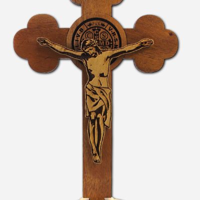 WOODEN CRUCUFIX WITH SAINT BENEDICT MEDAL - ENGRAVED